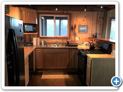 Little Barn Cabin - Kitchen