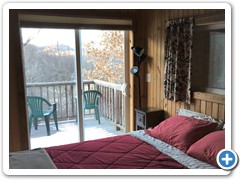 Little Barn Cabin - Master Bedroom with Deck